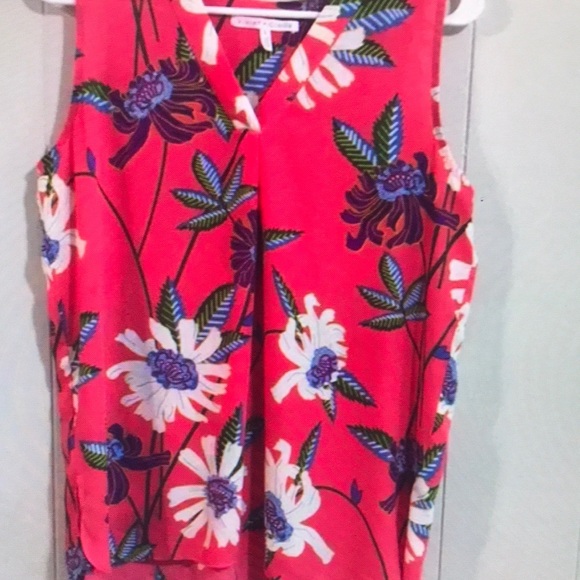 Tops - Floral Sleeveless Top - Pink